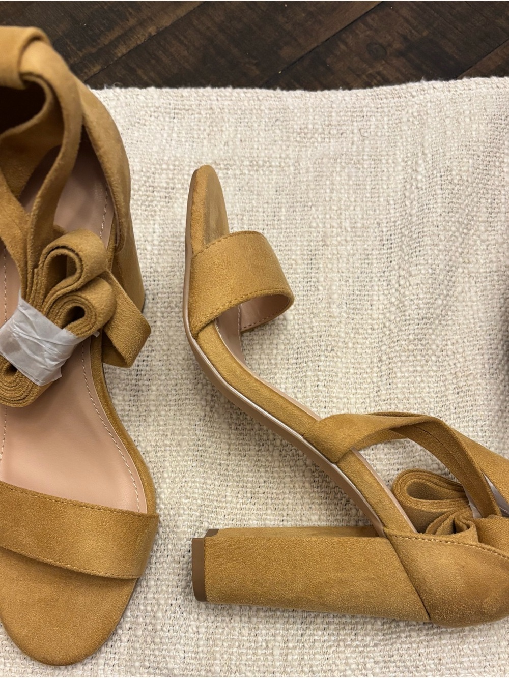 Women's Suede Block Heel Sandals in Mustard